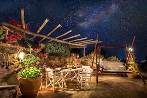 Luxury Villa Golden Crest With Private Swimming Pool