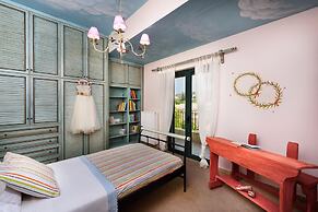 Luxury Villa Golden Crest With Private Swimming Pool