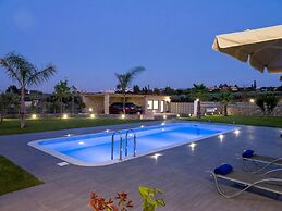 Villa David With Private Pool