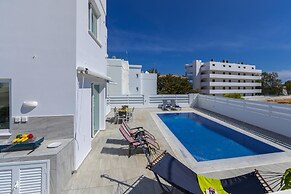 Protaras Villa Araella