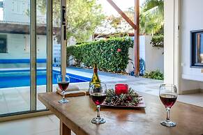 Protaras Artisan Seafront Villa 7