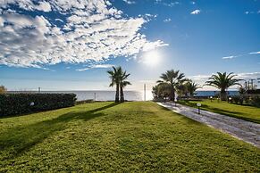 Palmrise Luxury Villas - Maistros Villa