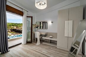 Palmrise Luxury Villas - Maistros Villa