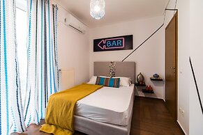 Athenian Stylish 2 Bdrm Apartment