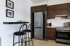 Athenian Stylish 2 Bdrm Apartment