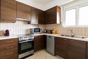 Athenian Stylish 2 Bdrm Apartment