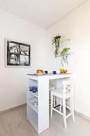 Elegant 3 Dbrm apt iin the Heart of Glyfada