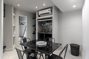 Superb Central Athens Suite With Rooftop Perfect for 5 Guests 85sqm