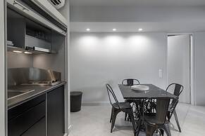 Superb Central Athens Suite With Rooftop Perfect for 5 Guests 85sqm