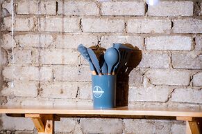 Rustic Luxury Farm Cabin Located in Hwedza - 2031