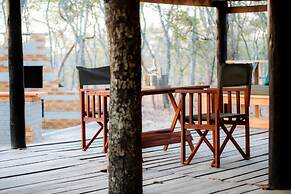 Rustic Luxury Farm Cabin Located in Hwedza - 2031