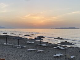 Yialos Ammos Beach Residence by Estia