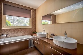 Villa Melissa by Estia