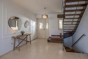 Villa Melissa by Estia