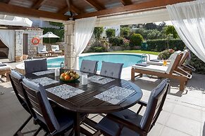 Villa Melissa by Estia