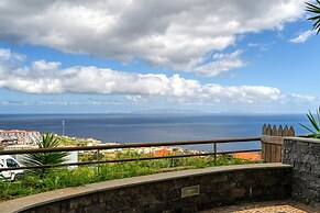 Ocean View a Home in Madeira