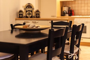 Thanos Luxury Apartment in Spetses