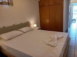 Kinetious Nisous in Kineta