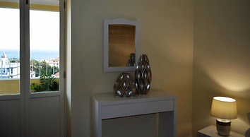 Funchal Window City Center by Homie