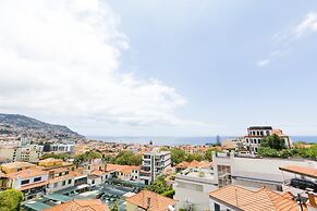 Funchal Window City Center by Homie