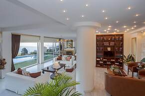 Vista Mare Villa by Estia