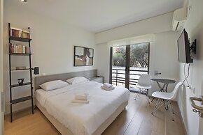 Sea Breeze Apartment