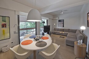 Sea Breeze Apartment