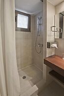 Sea Breeze Apartment