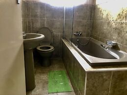 1 bed Apartment in Mount Pleasant Heights - 2014