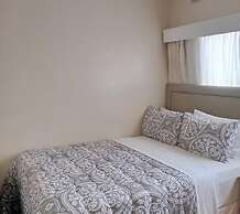 Neat and Cosy Cottage With Pool - 2103