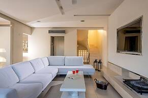 Luxury Villa Alba by Estia