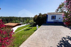 Casa Azul da Relva by Acasadascasas