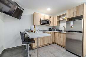 Turibana Plaza Suite 14