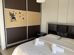 Kali - Thea in Kalithea