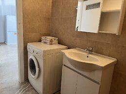 Kali - Thea in Kalithea