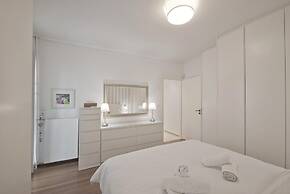 Belva Blue in Glifada