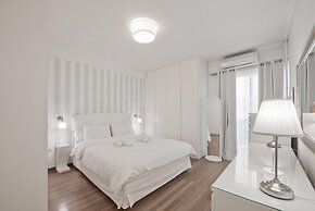 Belva Blue in Glifada