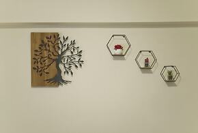 Porto Leone in Piraeus