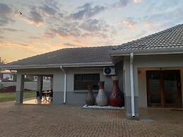 A Pristine B B Located in Belvedere Harare - 2008