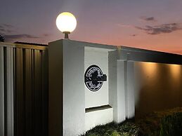 A Pristine B B Located in Belvedere Harare - 2008