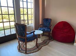 Nyanga Home set in a Secure Private Village - 2033