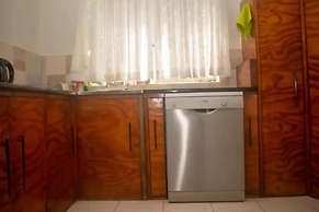 Cosy 3 Bedroom Cottage - 2034