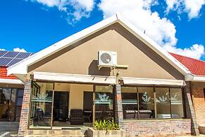 Standard Room in Morningside Guesthouse - 2090