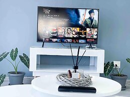 Chic Modern House on Neasden - 2085