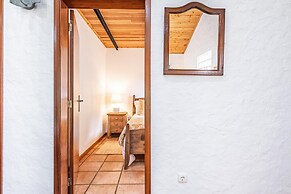 Ivy Cottage by Madeira Sun Travel