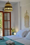 Apartments for 3 1st Floor