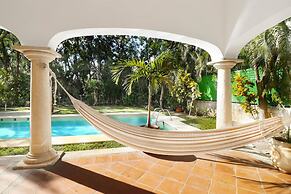 Beautiful Villa With Private Pool Close To Beach