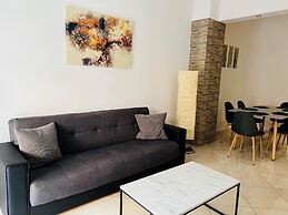 Piraeus 3 in Piraeus