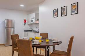 Ribeira das Casas Apt 1B by Homie