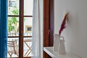 Apartments for 4 2nd Floor